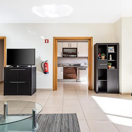 Апартаменты Encosta Da Marina By Algarve Golden Лагуш